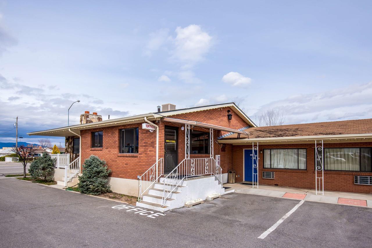 Motel 6 Tremonton, Utah Bagian luar foto