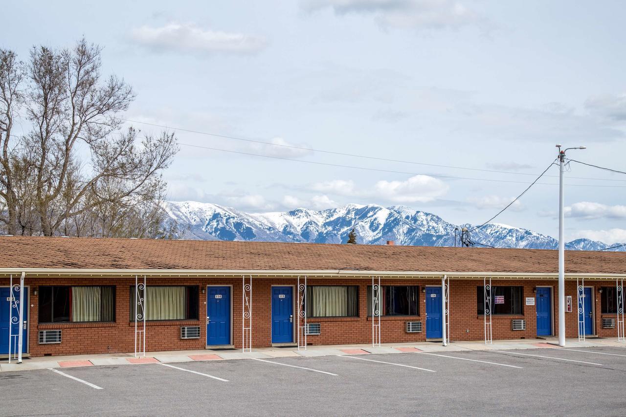 Motel 6 Tremonton, Utah Bagian luar foto