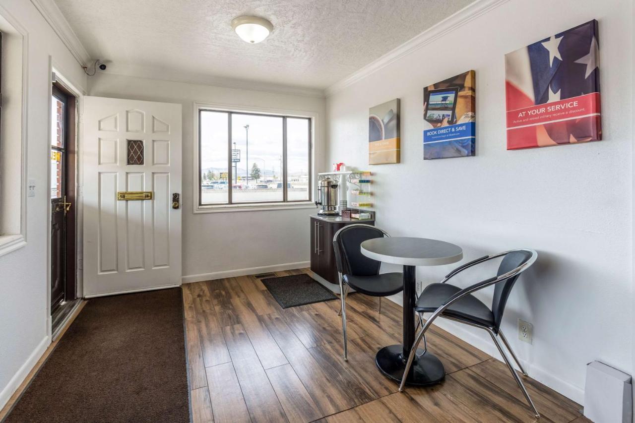 Motel 6 Tremonton, Utah Bagian luar foto
